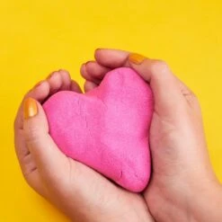 Spin Master Kinetic Sand - Schimmersand Crystal Pink, Spielsand -Günstiger Spielwarenladen Spin Master Kinetic Sand Schimmersand Crystal Pink Spielsand@@1707968 4